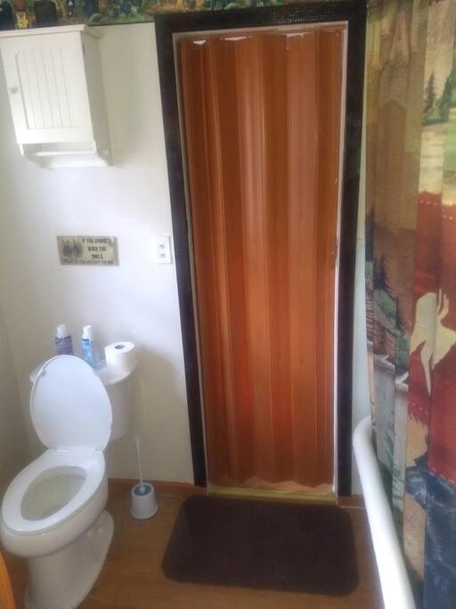 Rustic Quaint Cabin In The Woods--Pets Welcomed Dunnsville Extérieur photo